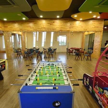 Orbit99 Club And Resort Rawāl Extérieur photo